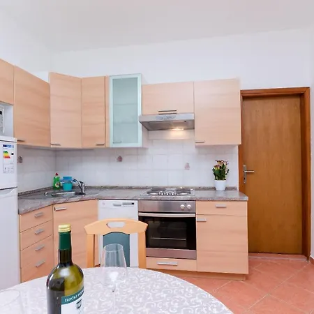 Apartments And Room Ljubica Lopar Extérieur photo